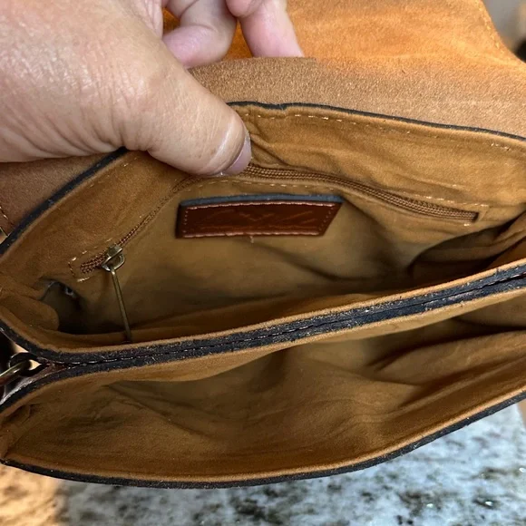 Patricia Nash Tan Leather Crossbody Bag New without tags - Picture 4 of 8